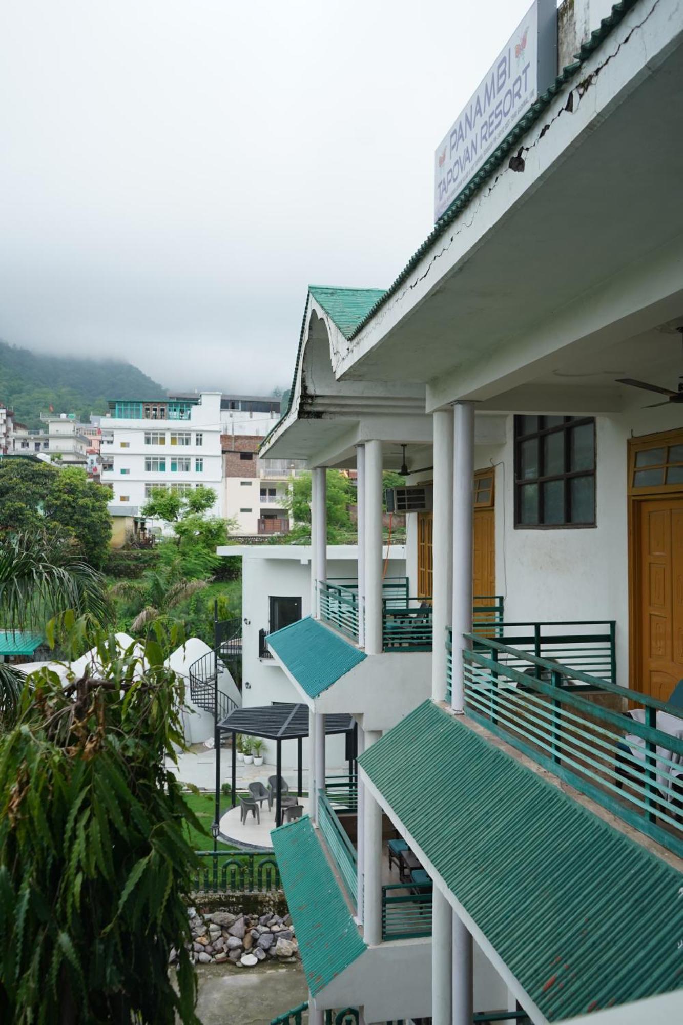 Hotel Namami Tapovan Rishikesh Exterior photo