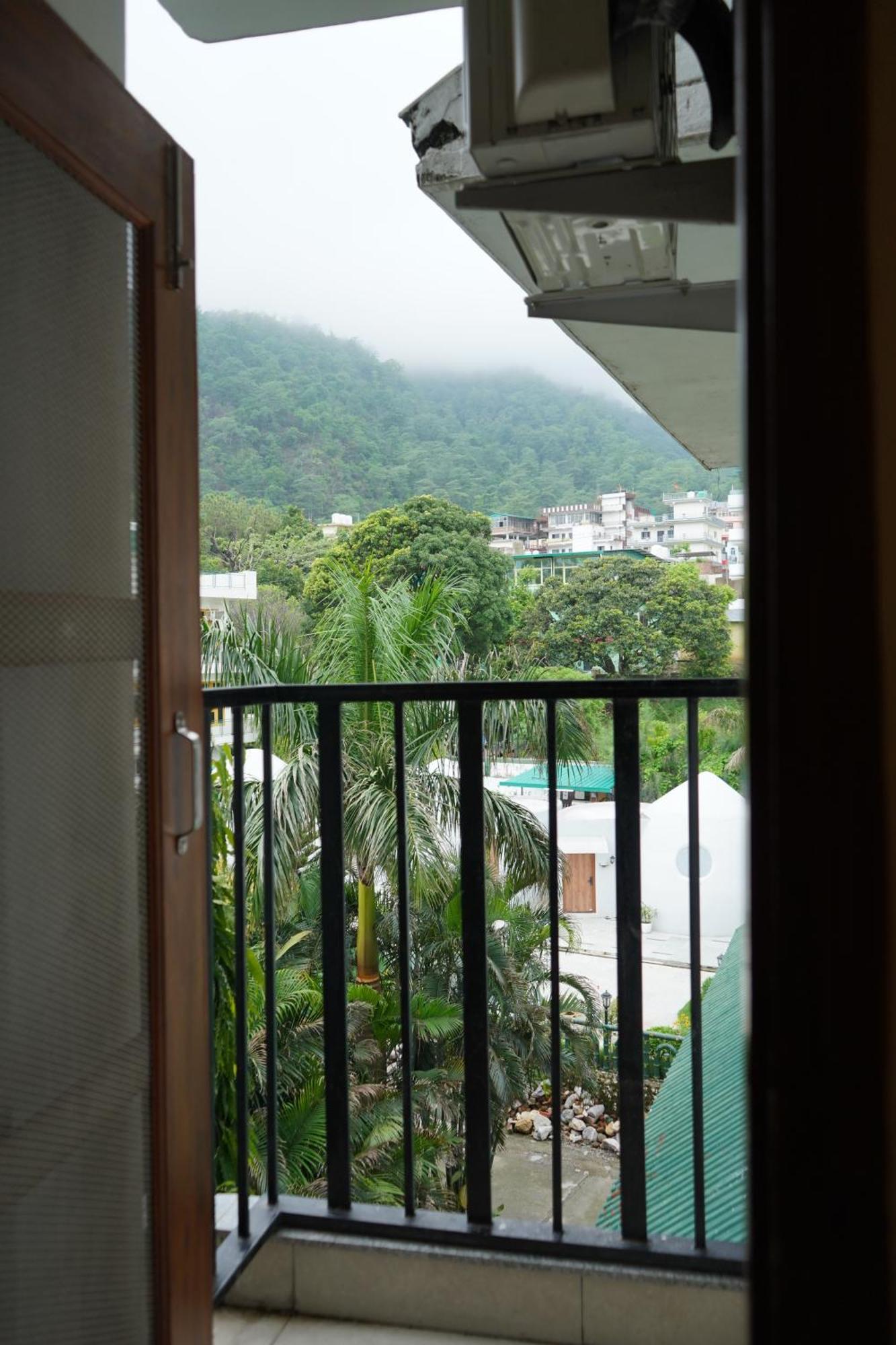 Hotel Namami Tapovan Rishikesh Exterior photo