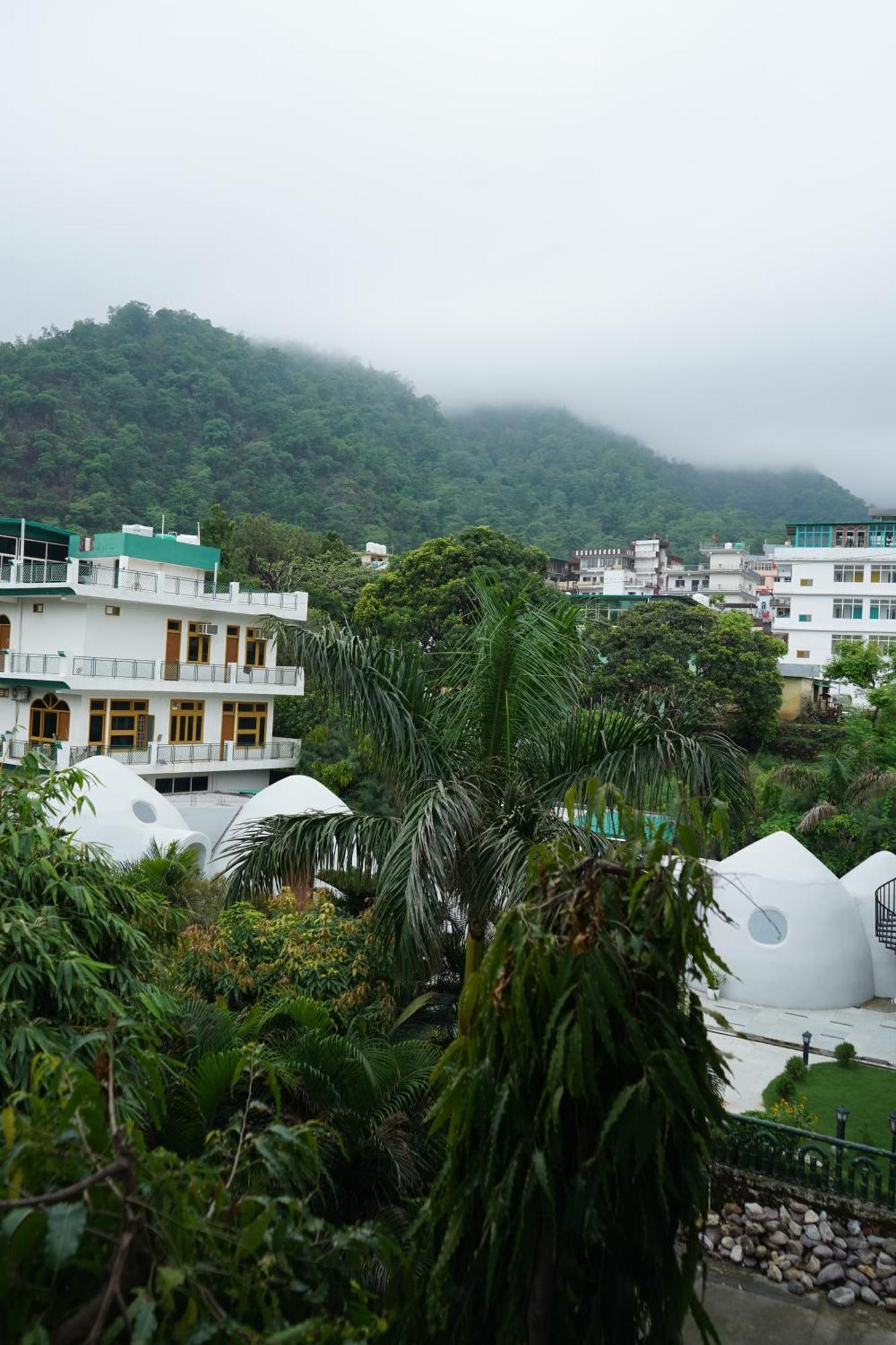 Hotel Namami Tapovan Rishikesh Exterior photo
