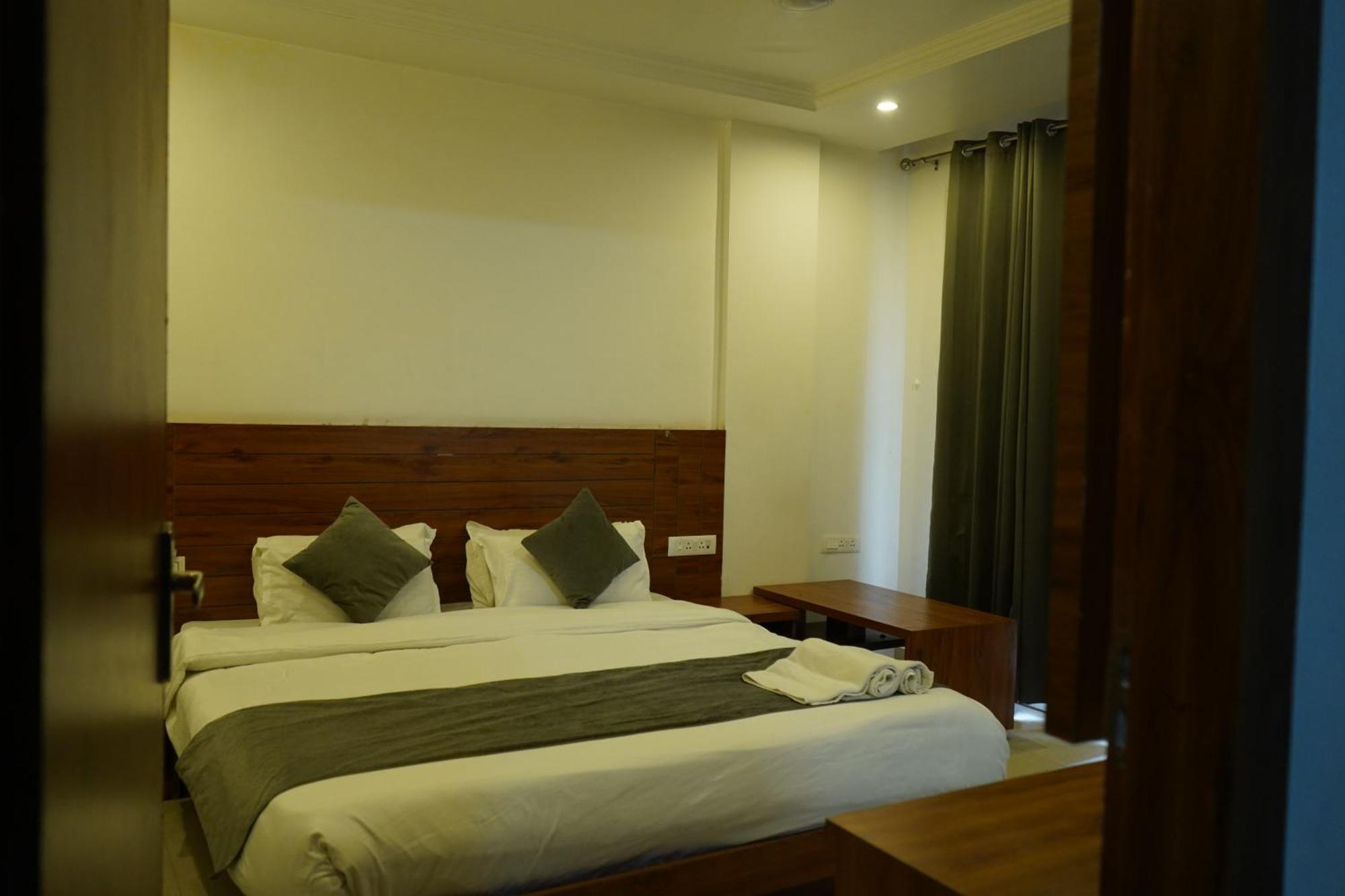Hotel Namami Tapovan Rishikesh Exterior photo