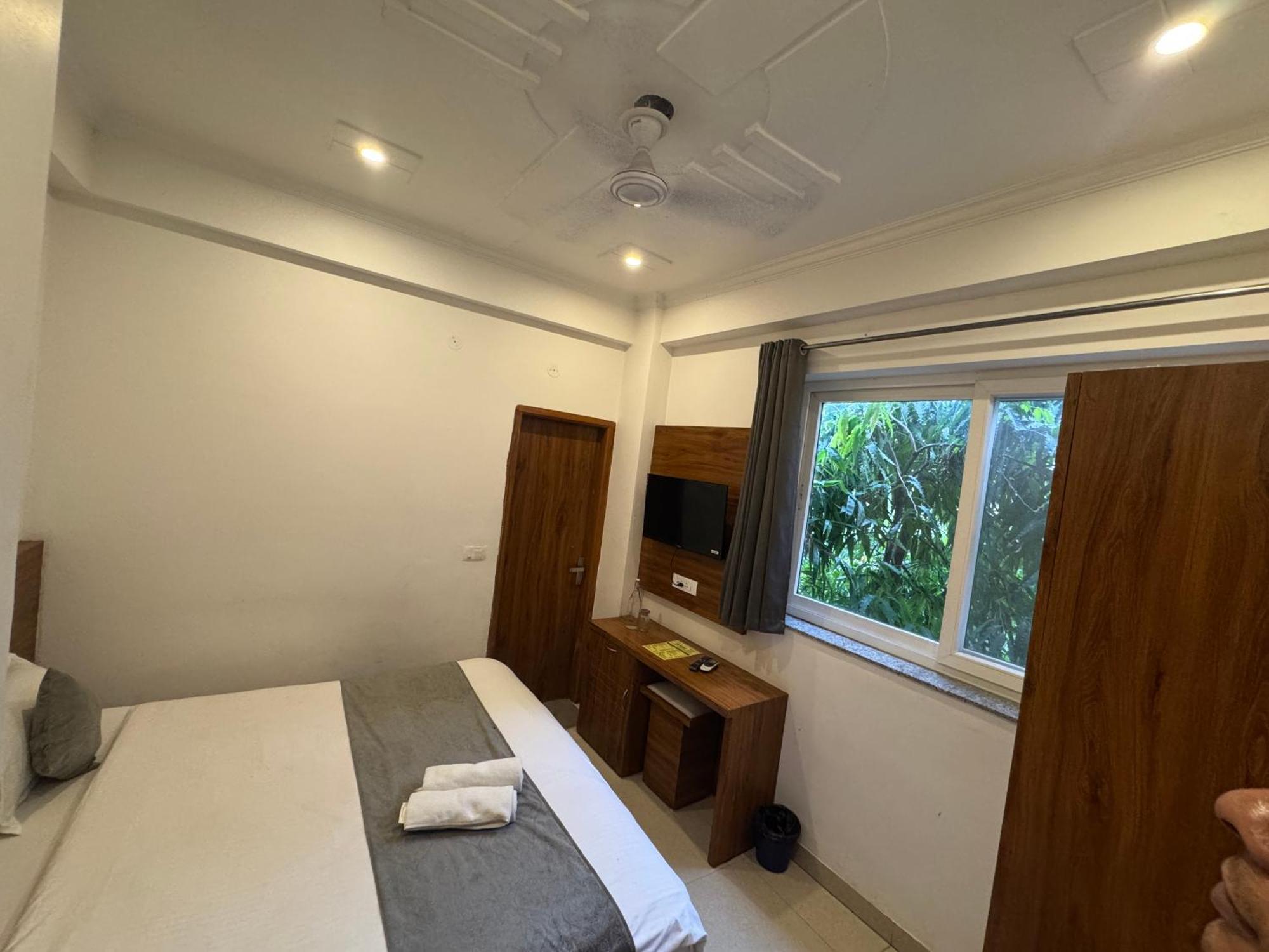 Hotel Namami Tapovan Rishikesh Exterior photo